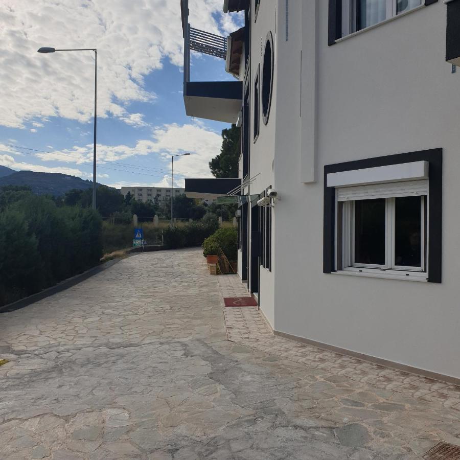 Alexia'S Apartments Rio Exterior photo