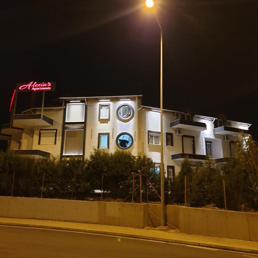 Alexia'S Apartments Rio Exterior photo
